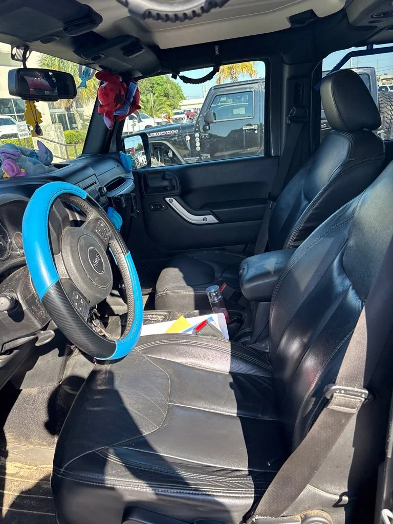 Used 2017 Gray Jeep Unlimited Rubicon image 6