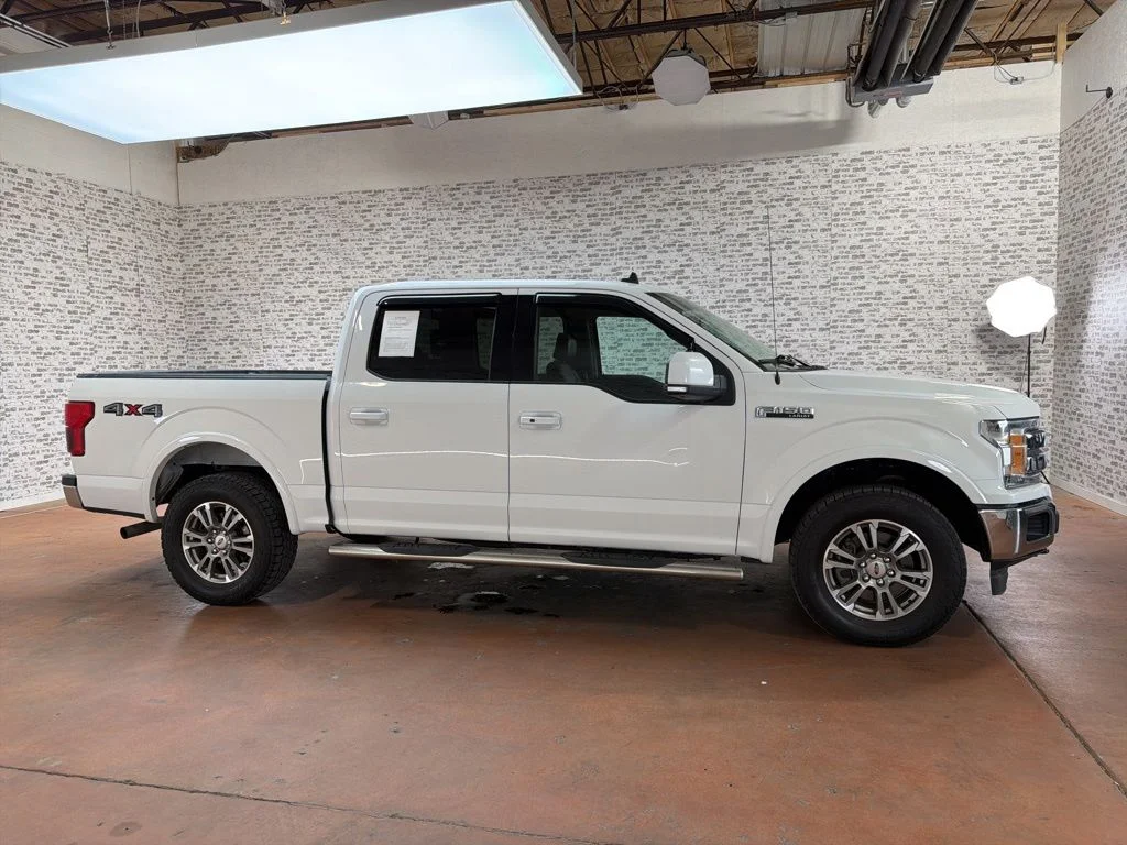 Used 2020 White Ford Lariat image 8