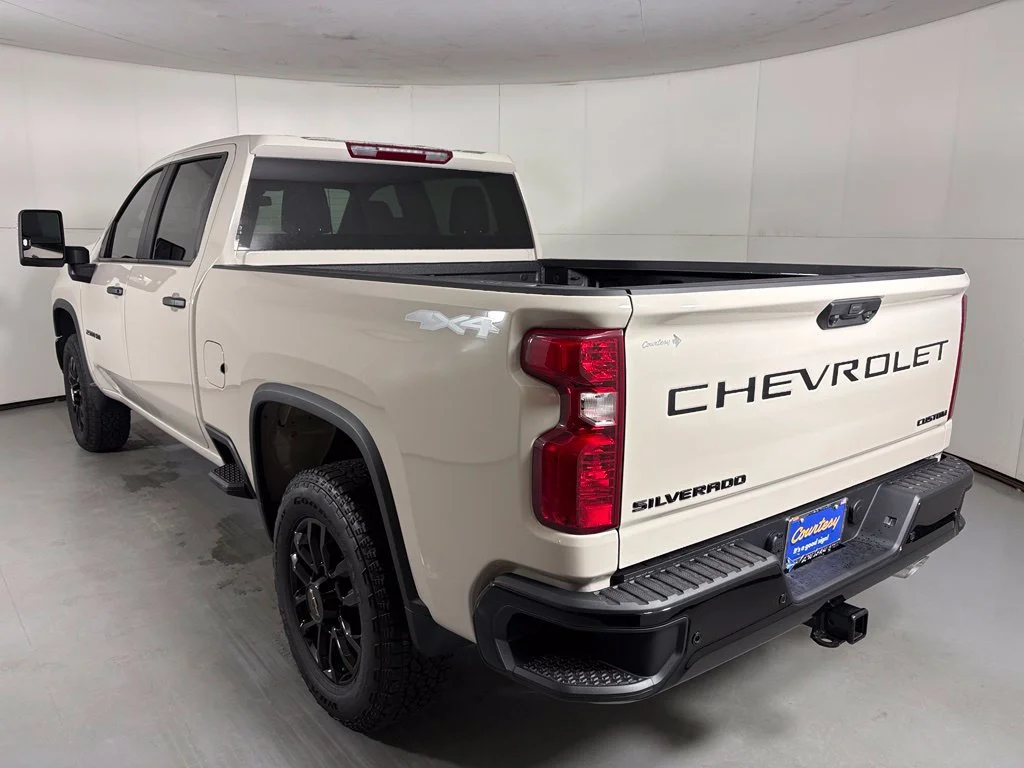 New 2026 White Sands Chevrolet Custom image 7