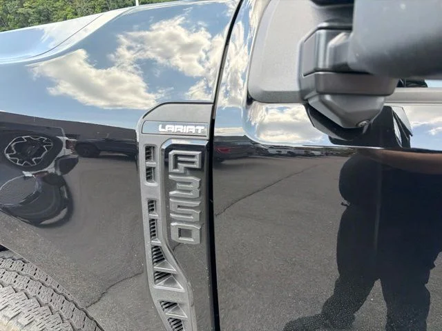 Used 2025 Black Ford Lariat image 6