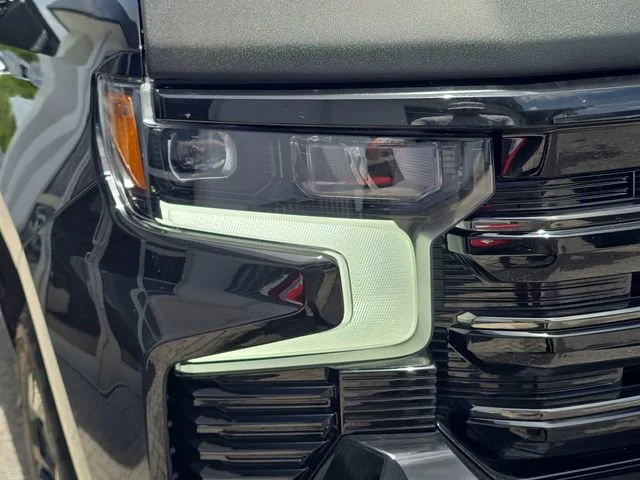 Certified Used 2025 Black Chevrolet High Country image 10