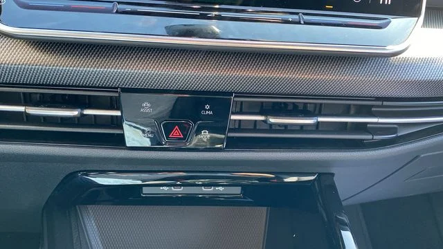 2026 Volkswagen Golf R R - Photo 16