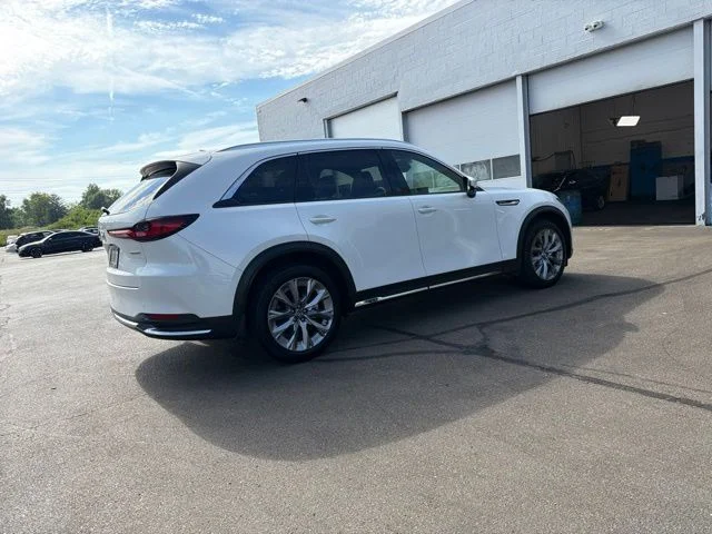 2026 Mazda CX-90 Premium Plus Package - Photo 8