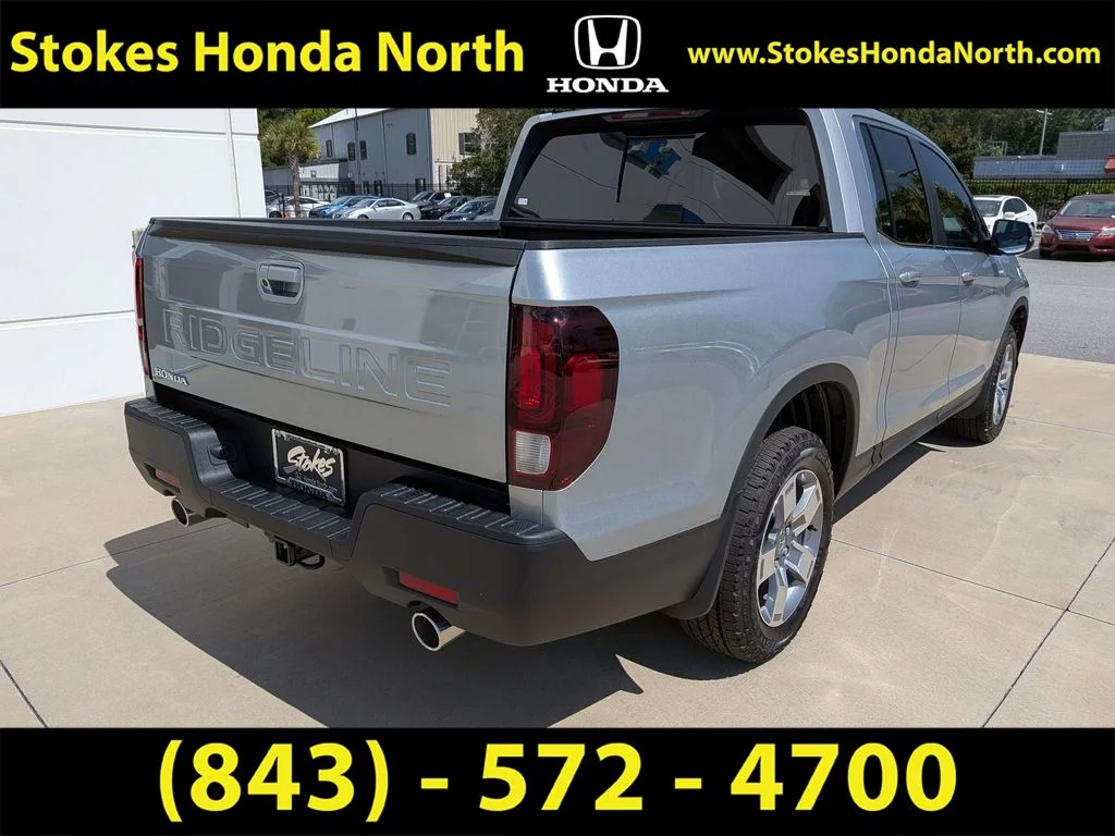 Used 2026 Silver Honda RTL image 2