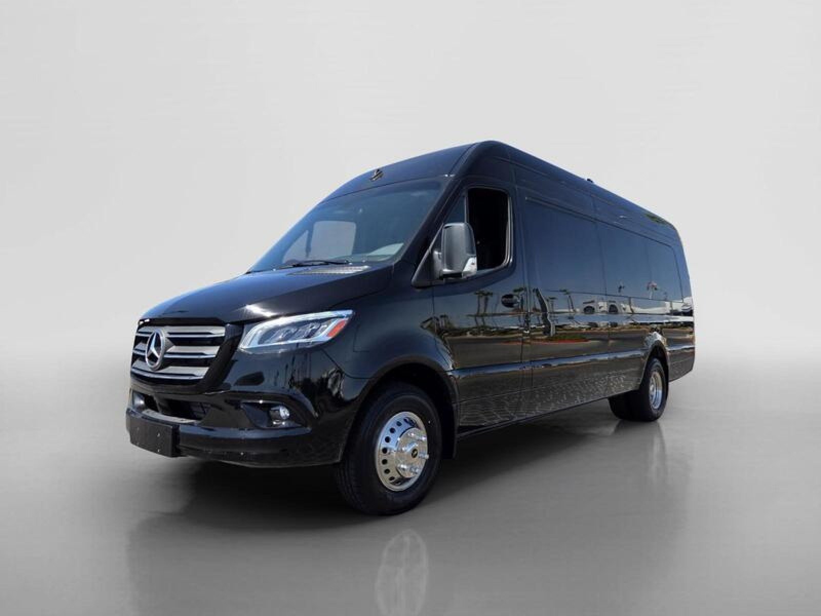 2025 Mercedes-Benz Sprinter Cargo Van Base - Photo 8