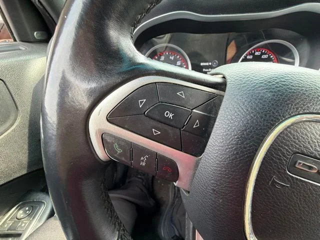 Used 2015 Red Dodge SXT image 13