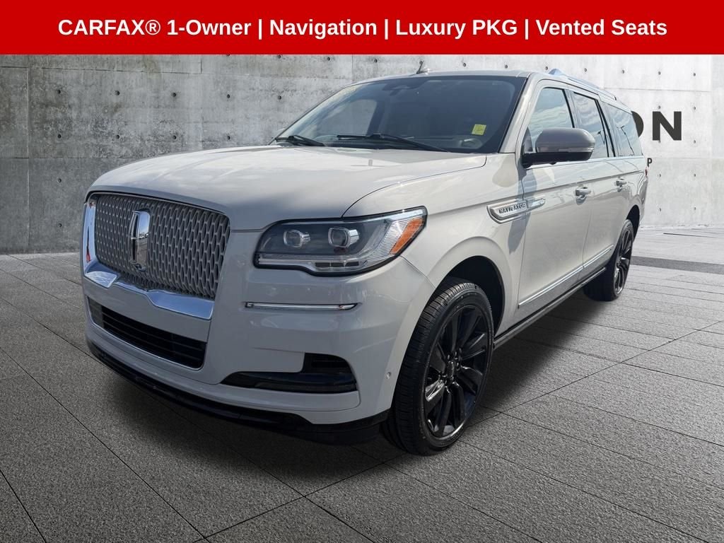 2022 Lincoln Navigator Reserve L's photo