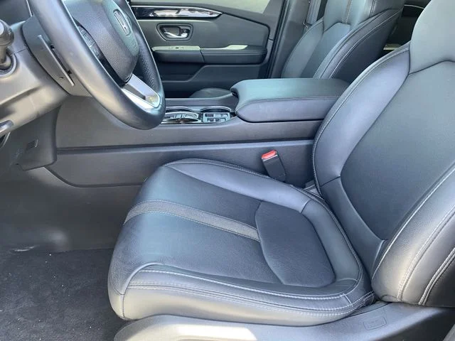 2025 Honda Pilot Touring - Photo 17