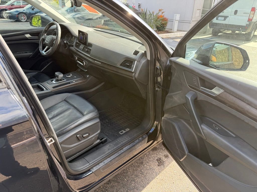 Used 2018 Blue Audi 2.0T Premium image 15