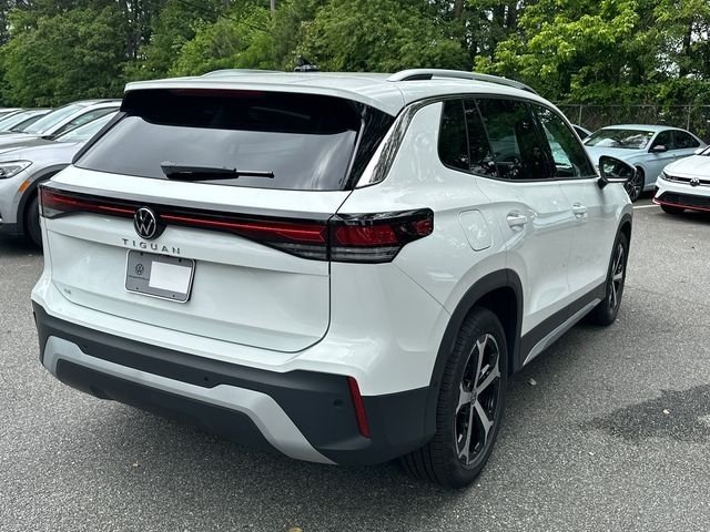 New 2026 Pure White Volkswagen 2.0T SE image 5