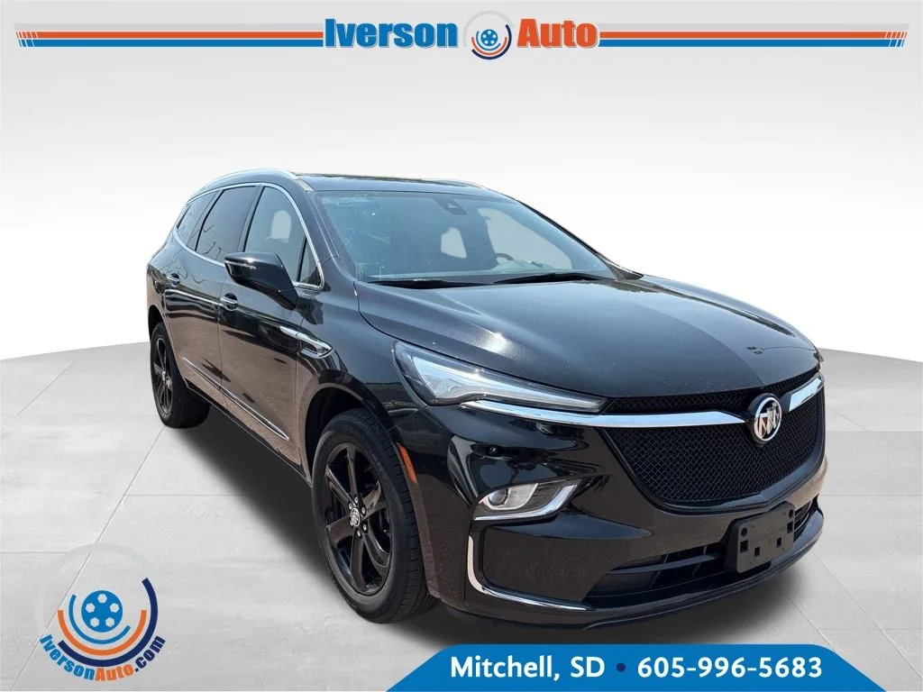 Used 2023 Black Buick Essence image 5