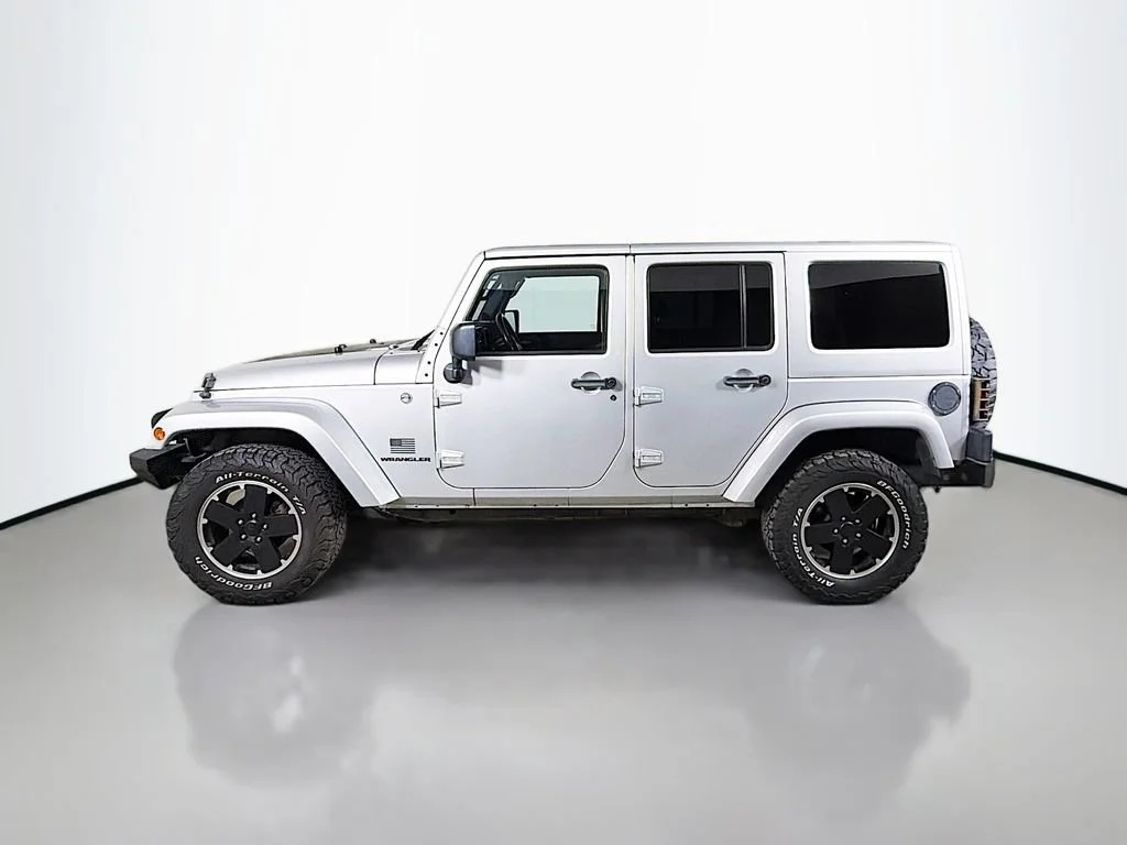 Used 2012 Silver Jeep Altitude image 9