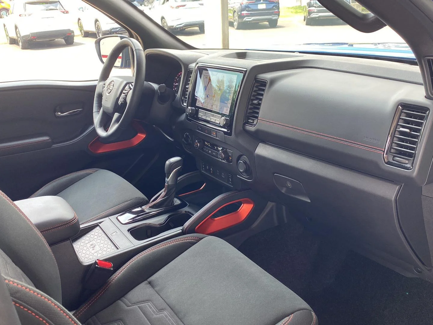 Used 2024 Bluestone Pearl Nissan PRO-4X image 28