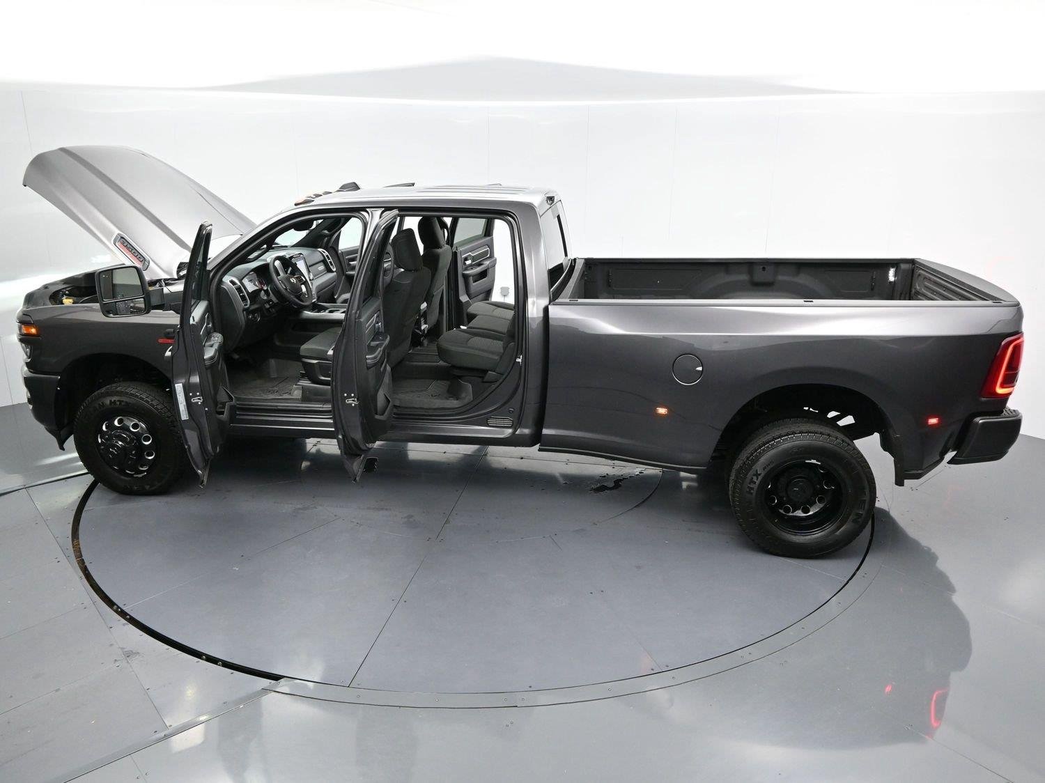 Used 2026 Granite Crystal Metallic Clearcoat Ram Big Horn image 38