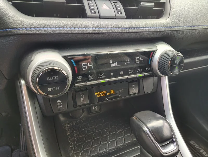 Used 2019 Silver Toyota XSE image 16