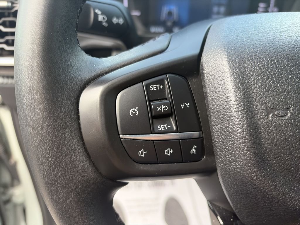 Used 2024 Green Ford XLT image 21