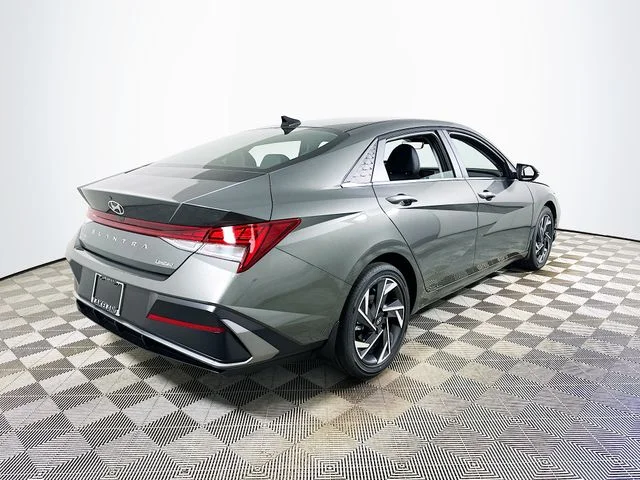New 2026 Hyundai ELANTRA Limited
