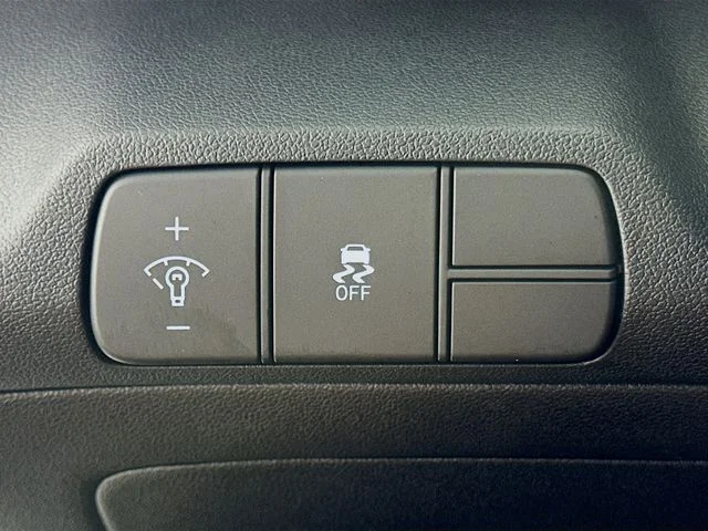 New 2026 Hyundai ELANTRA Limited