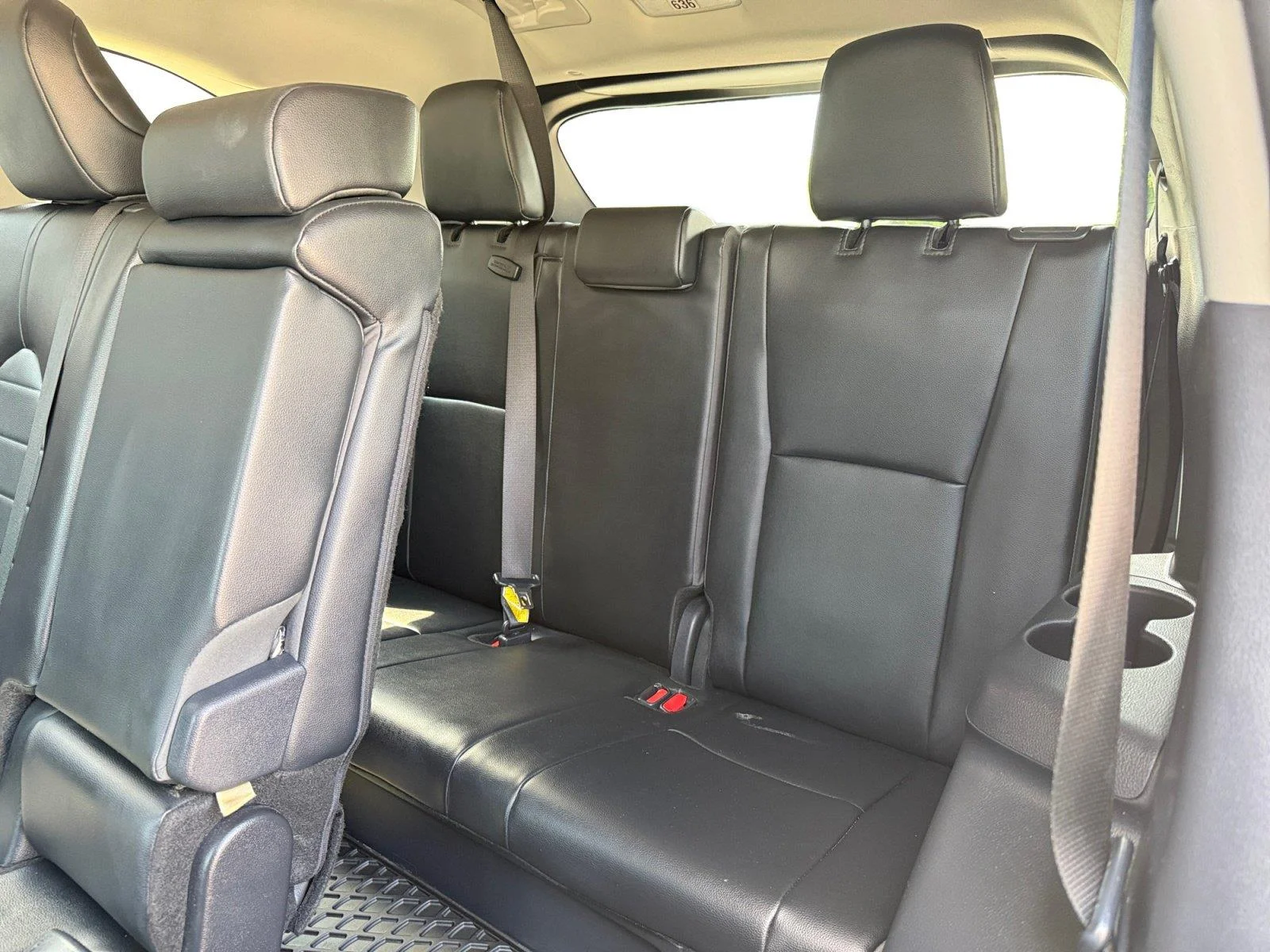 Used 2025  Toyota Platinum image 22