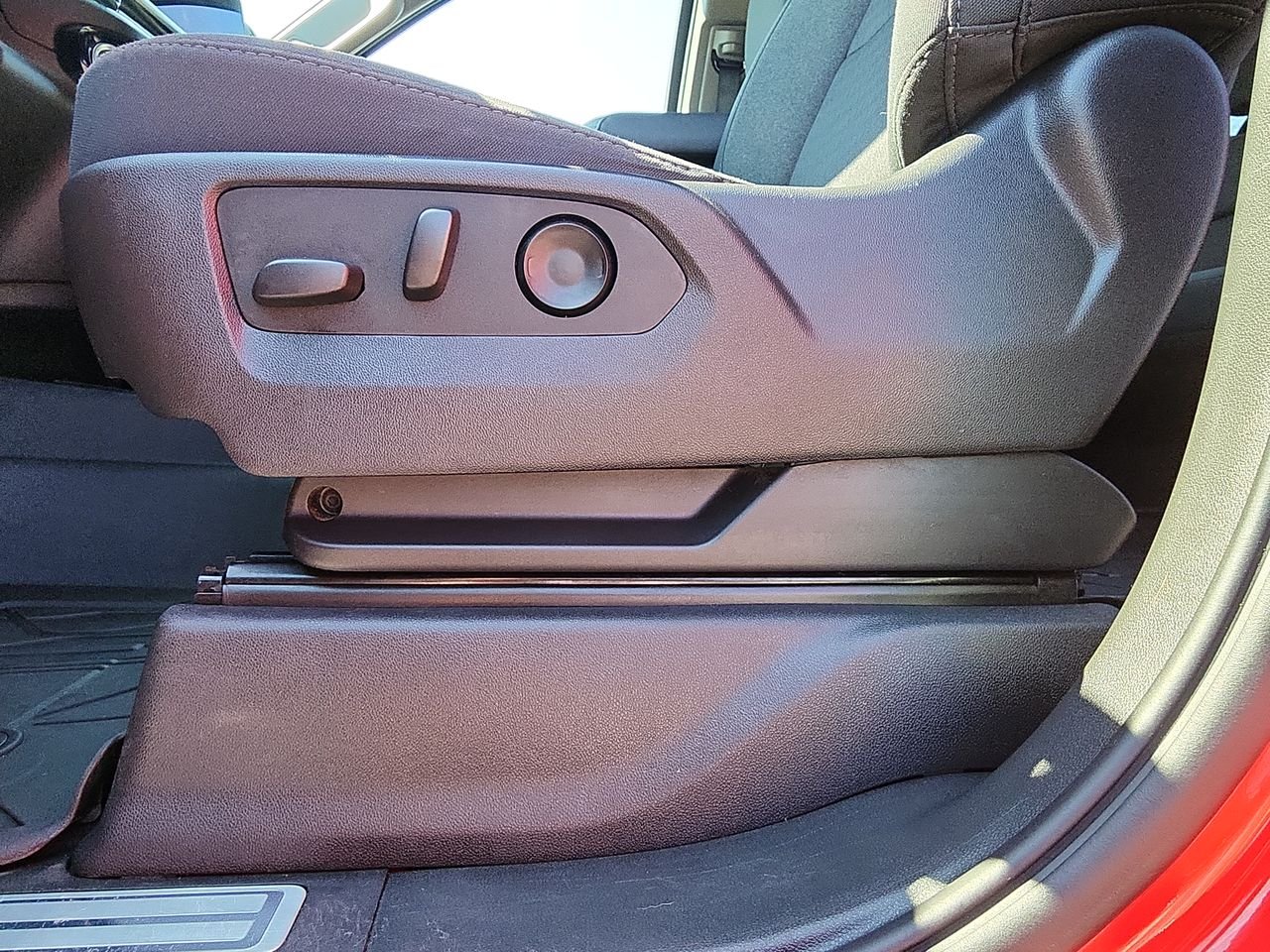 Used 2023 Red Chevrolet LT image 12