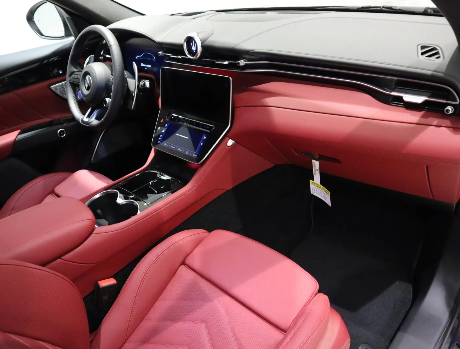 New 2025 Grigio Lava Metallic Maserati Modena AWD image 17