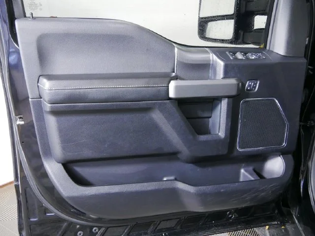 Used 2016 Black Ford Lariat image 15