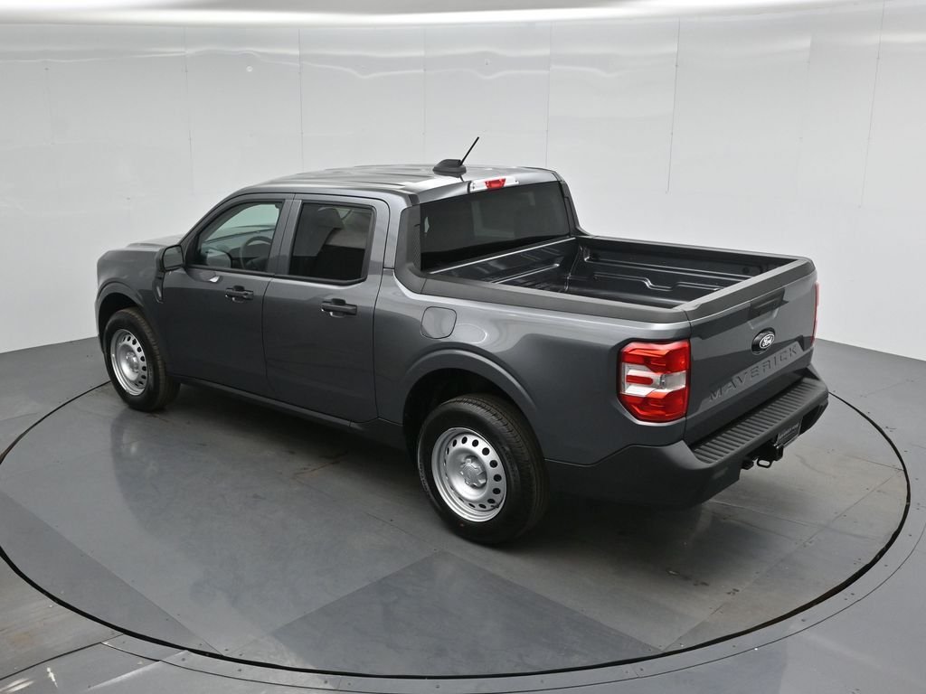 New 2026 Carbonized Gray Metallic Ford XL image 38