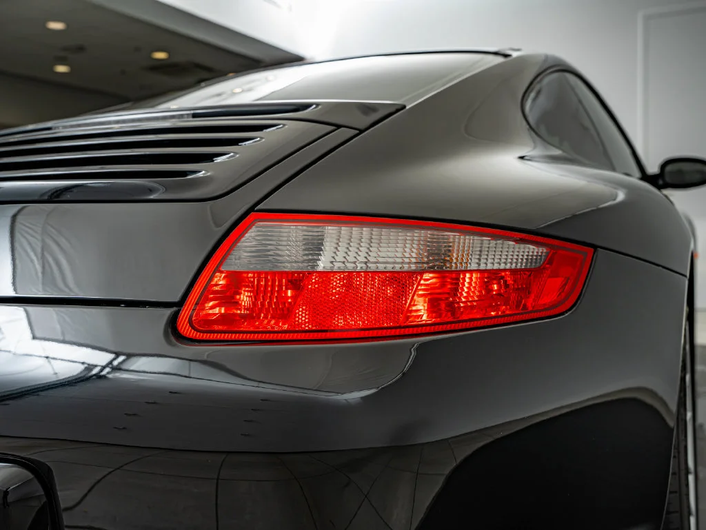 Used 2007 Black Porsche Carrera image 19