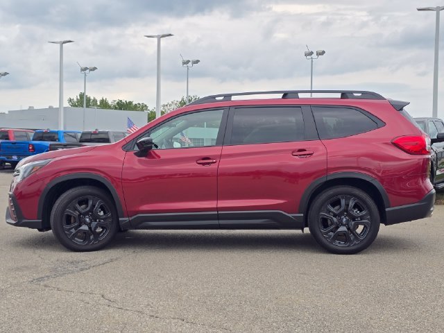 Used 2025 Crimson Red Pearl Subaru Onyx Edition Touring image 27