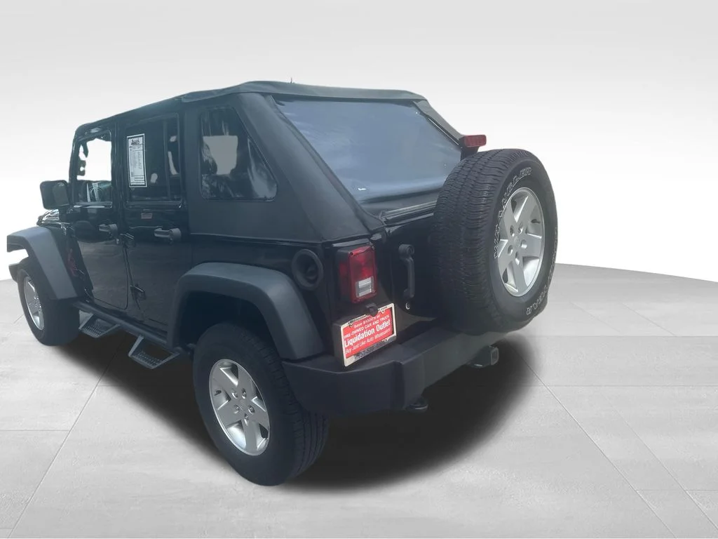 Used 2014 Black Jeep Unlimited Rubicon image 17