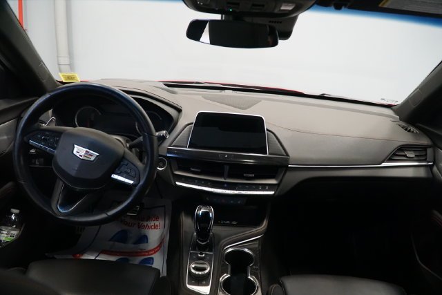 2023 Cadillac CT4 V-Series - Photo 13
