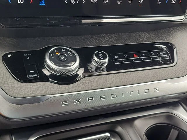 New 2026 Gray Ford Tremor image 30