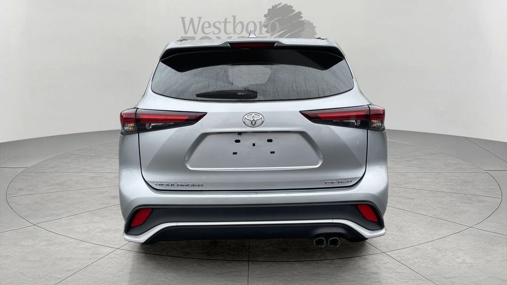 Used 2025 Silver Toyota XSE image 6