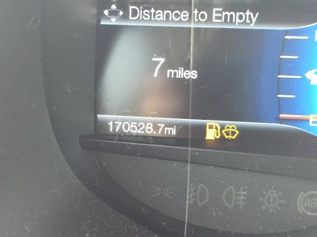 Used 2015 Ingot Silver Ford SEL image 18