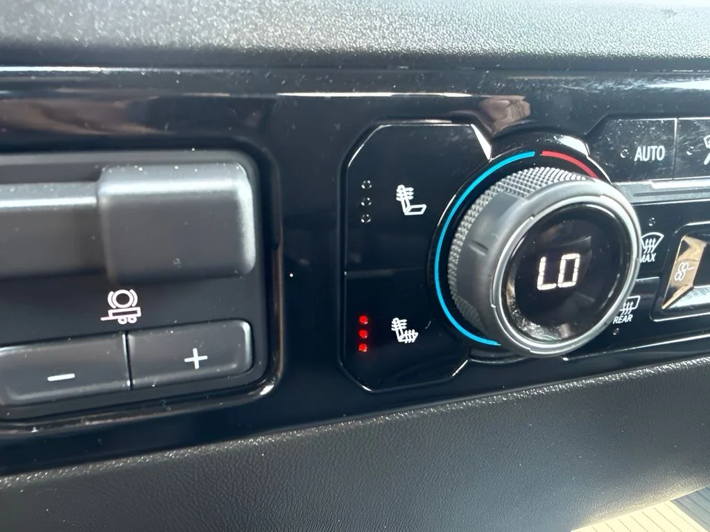 Used 2024 White Chevrolet LT image 19