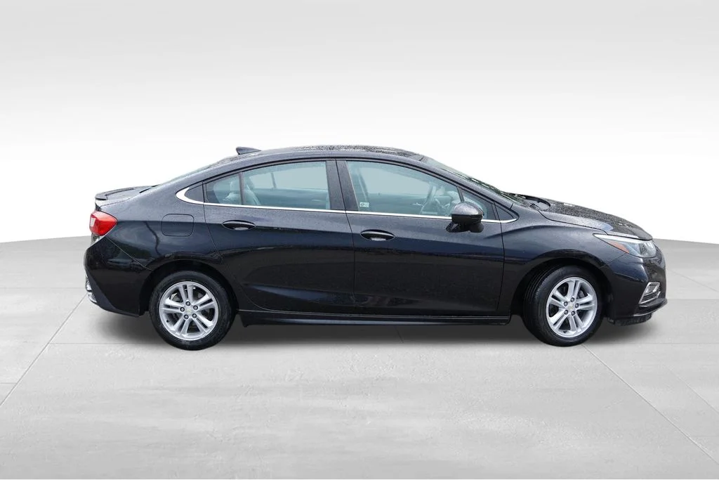 Used 2017 Mosaic Black Metallic Chevrolet LT image 3