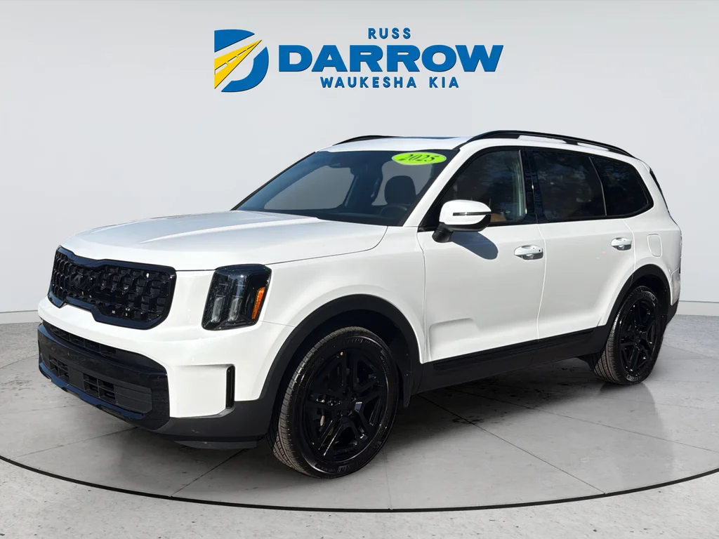 Used 2025 White Kia EX X-Line image 1