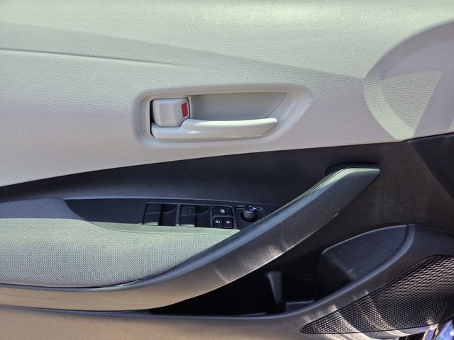 Used 2022 Blue Toyota LE image 18