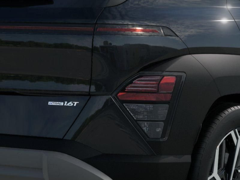 New 2026 Black Hyundai SEL Premium image 11
