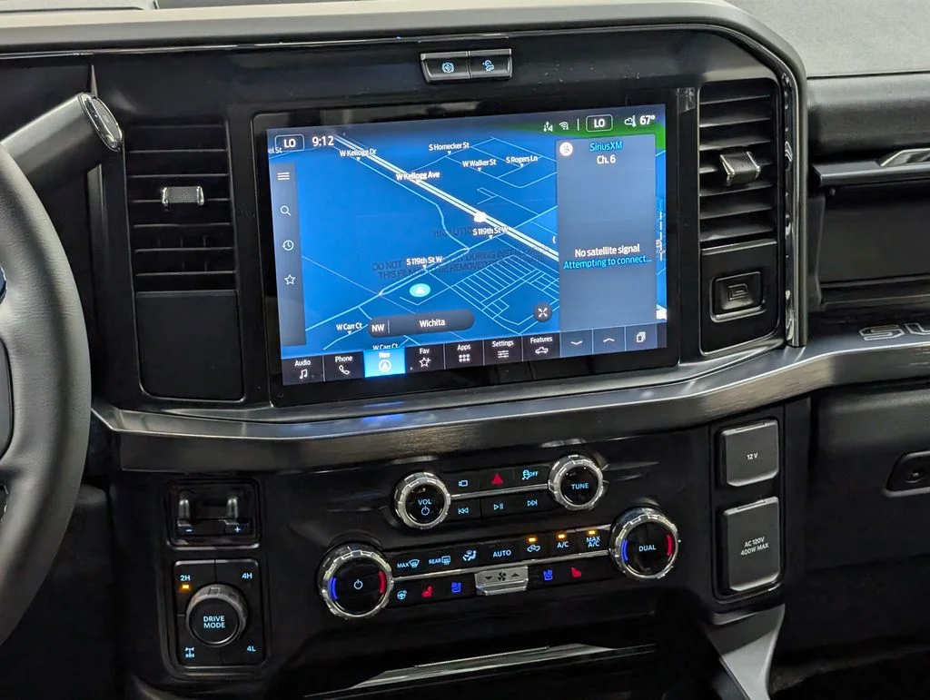 New 2026 Oxford White Ford F-250® Lariat® image 5