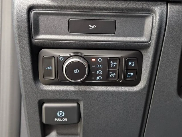 New 2026 Agate Black Metallic Ford XLT image 49