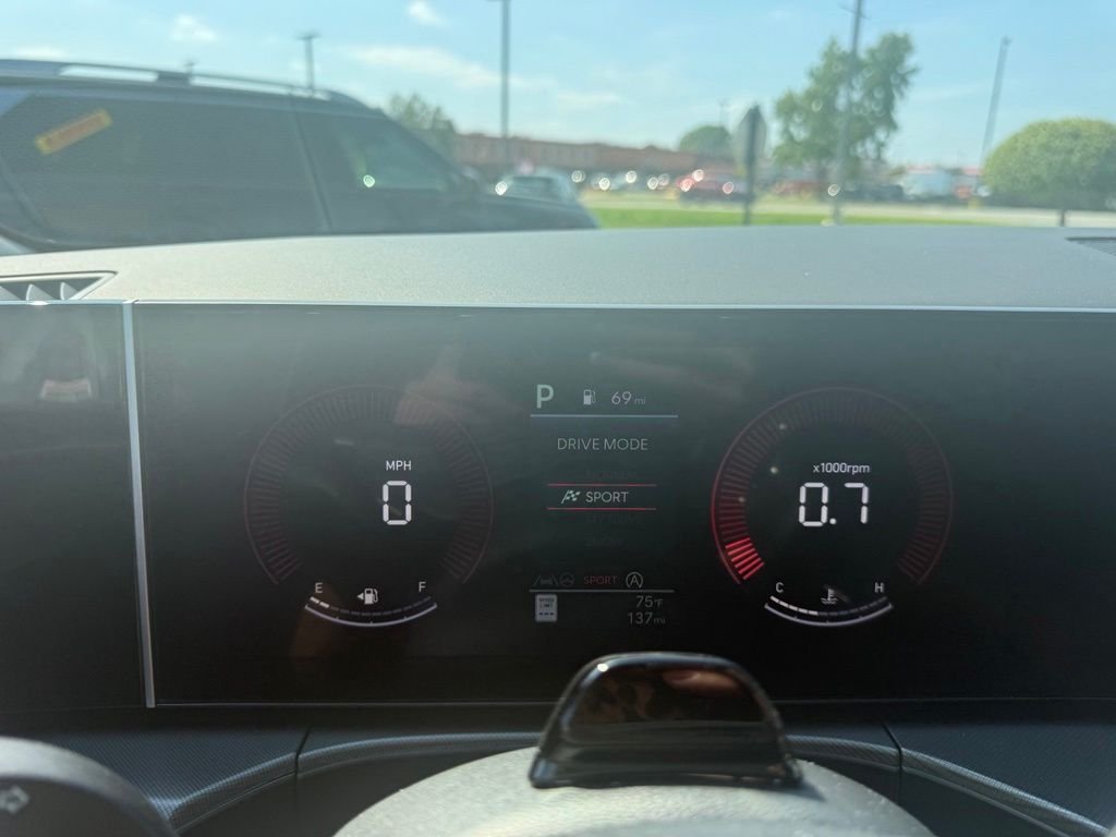 New 2027 Blue Hyundai SEL AWD image 18
