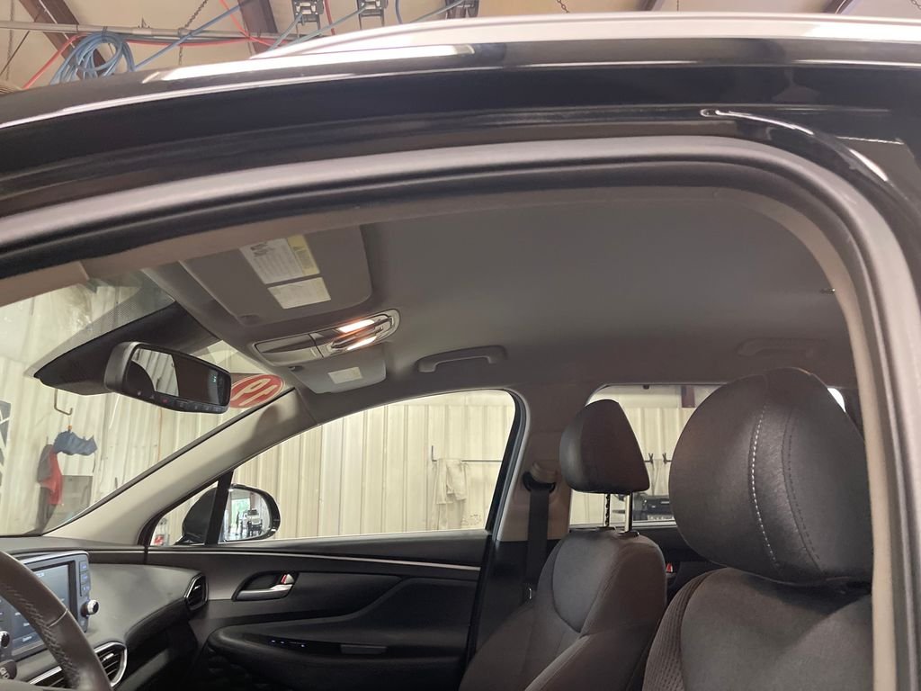 Used 2019 Black Hyundai SEL Plus image 13