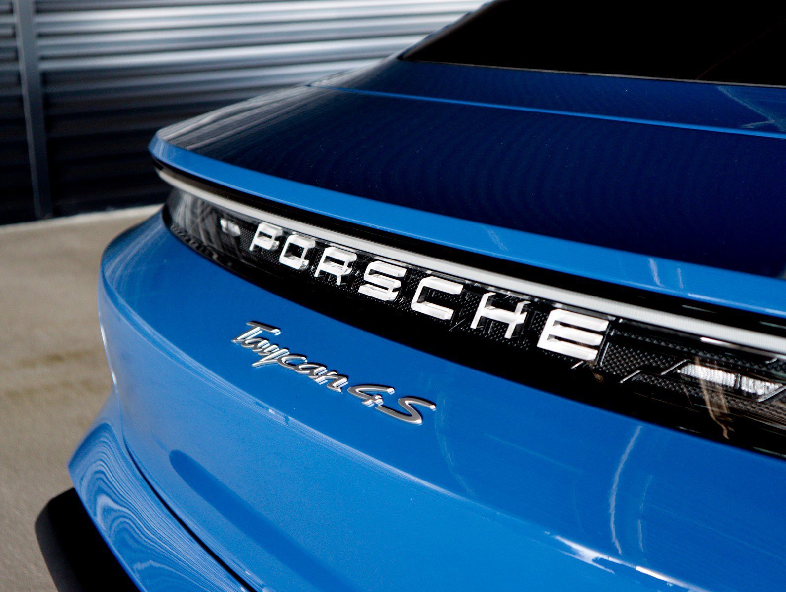 New 2026 Neptune Blue Porsche 4S image 33