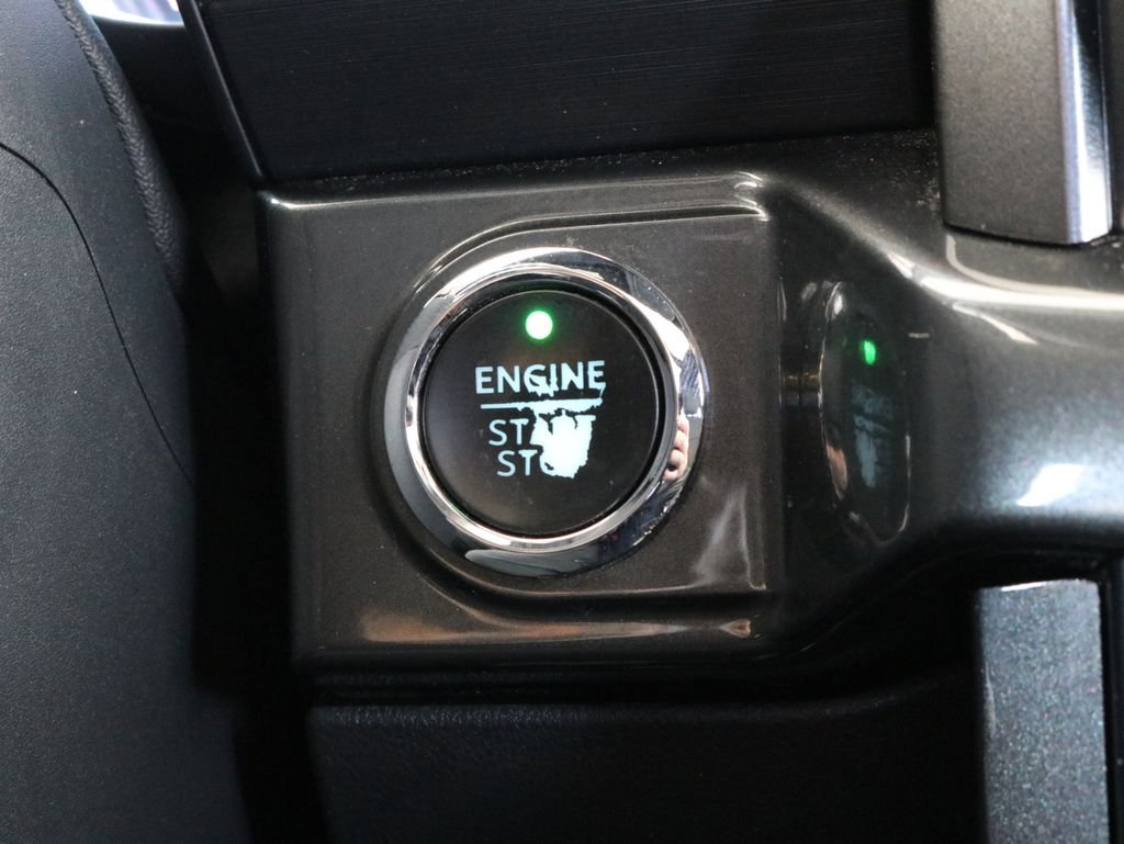 2023 Ford F-150 XLT - Photo 22
