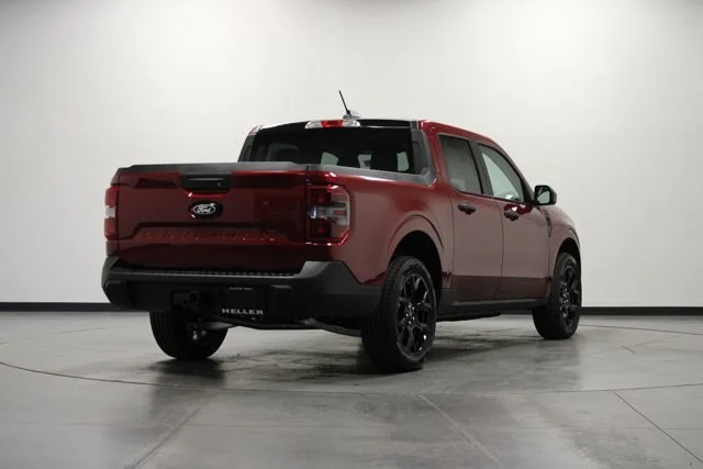 New 2026 Ruby Red Metallic Tinted Clearcoat Ford XLT image 27