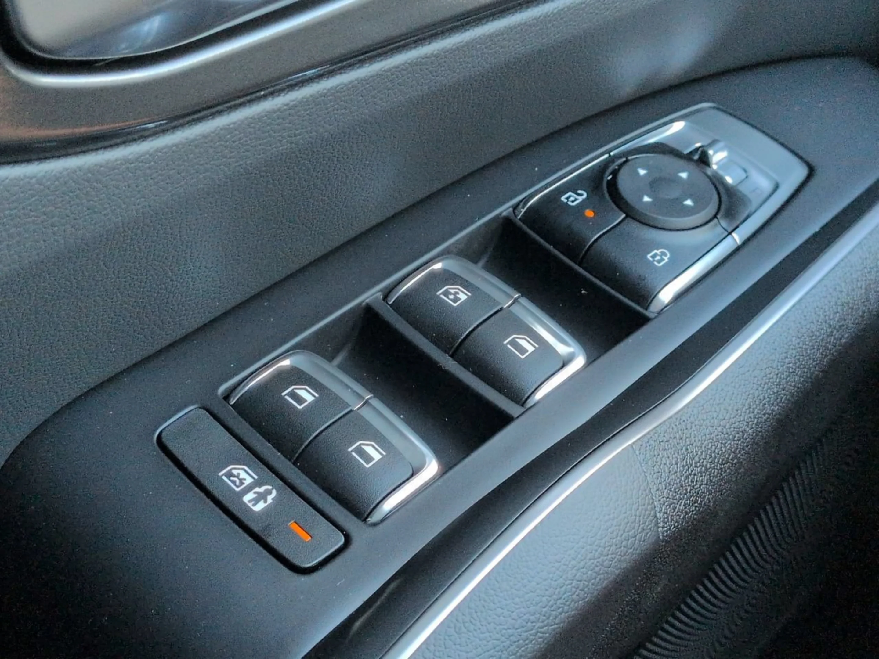New 2026 Wolf Gray Kia S image 22