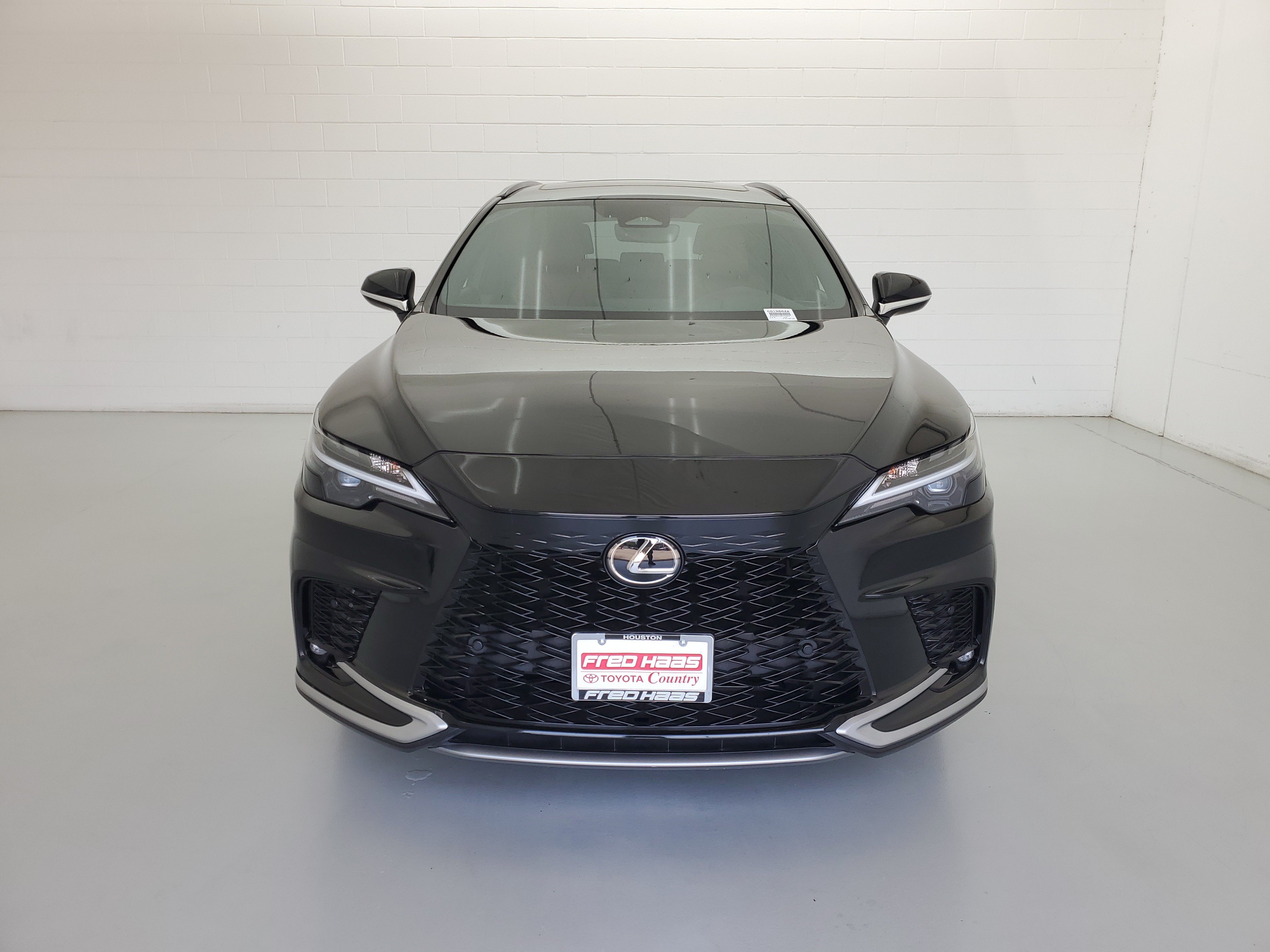 Used 2023 Caviar Lexus 350 F Sport Handling image 3
