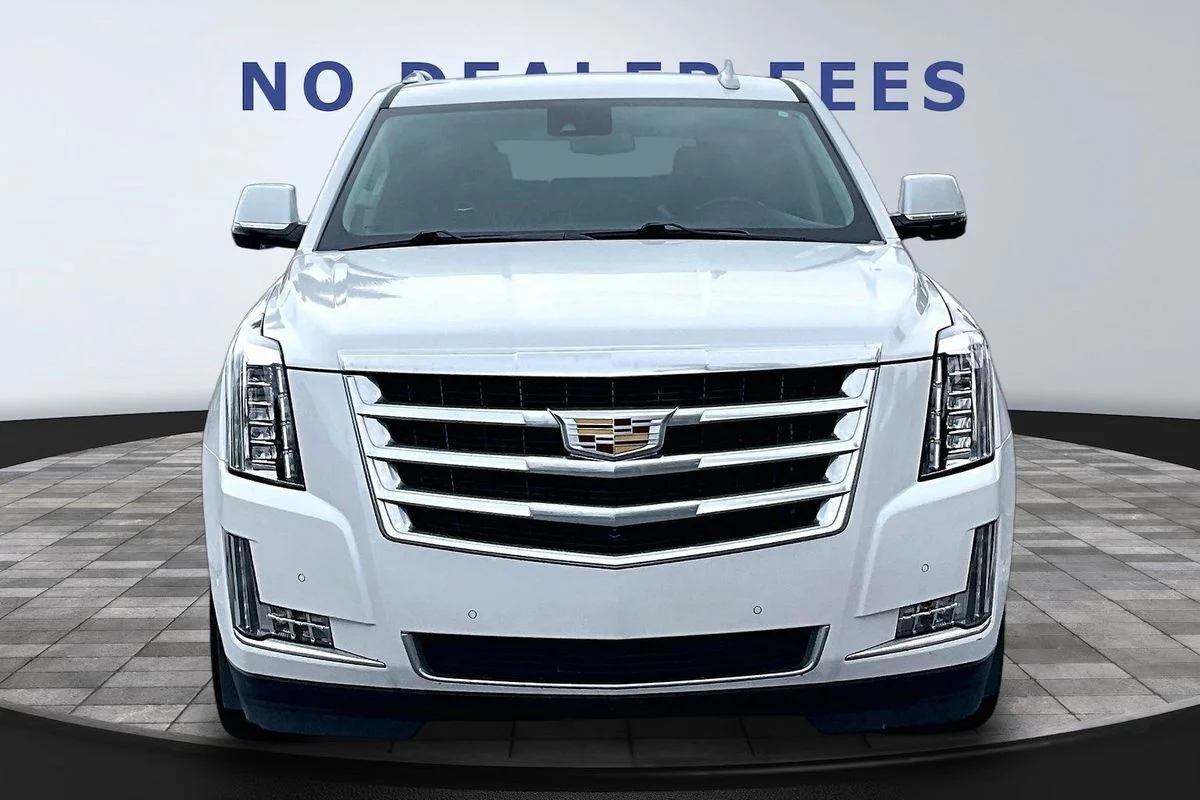 Used 2020 White Cadillac Luxury image 2