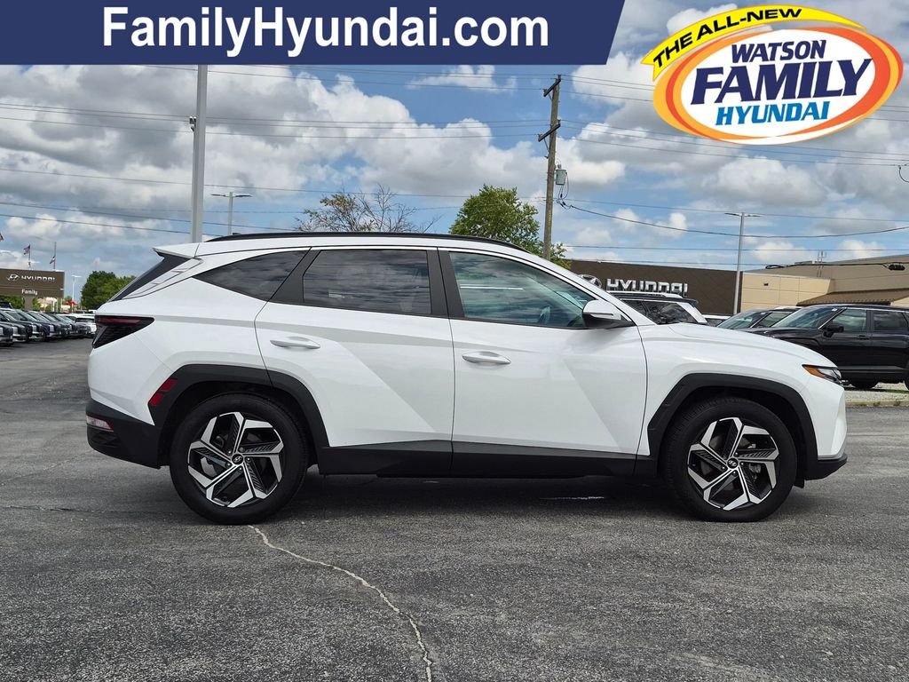 Certified Used 2023 White Hyundai SEL image 2